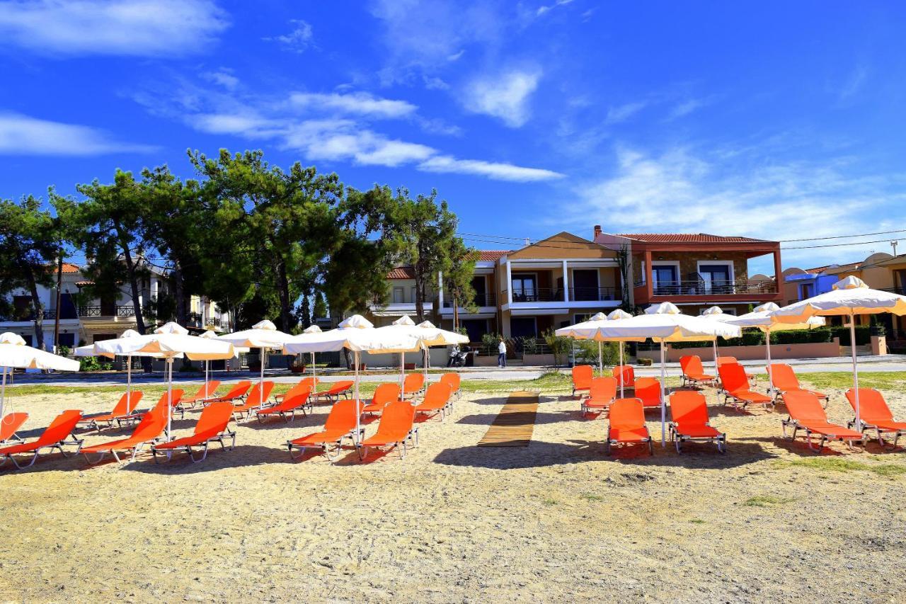 Studio Nikiti Beach 外观 照片