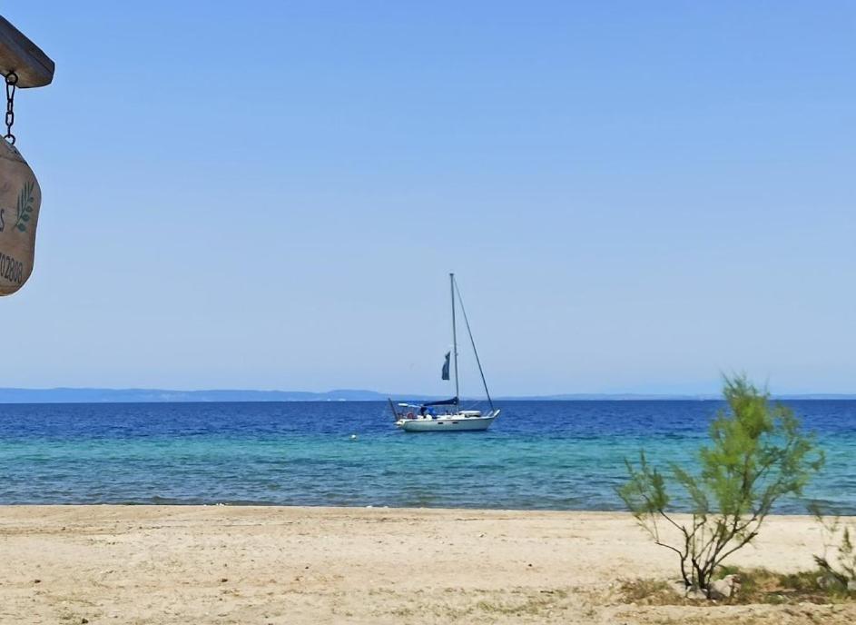 Studio Nikiti Beach 外观 照片