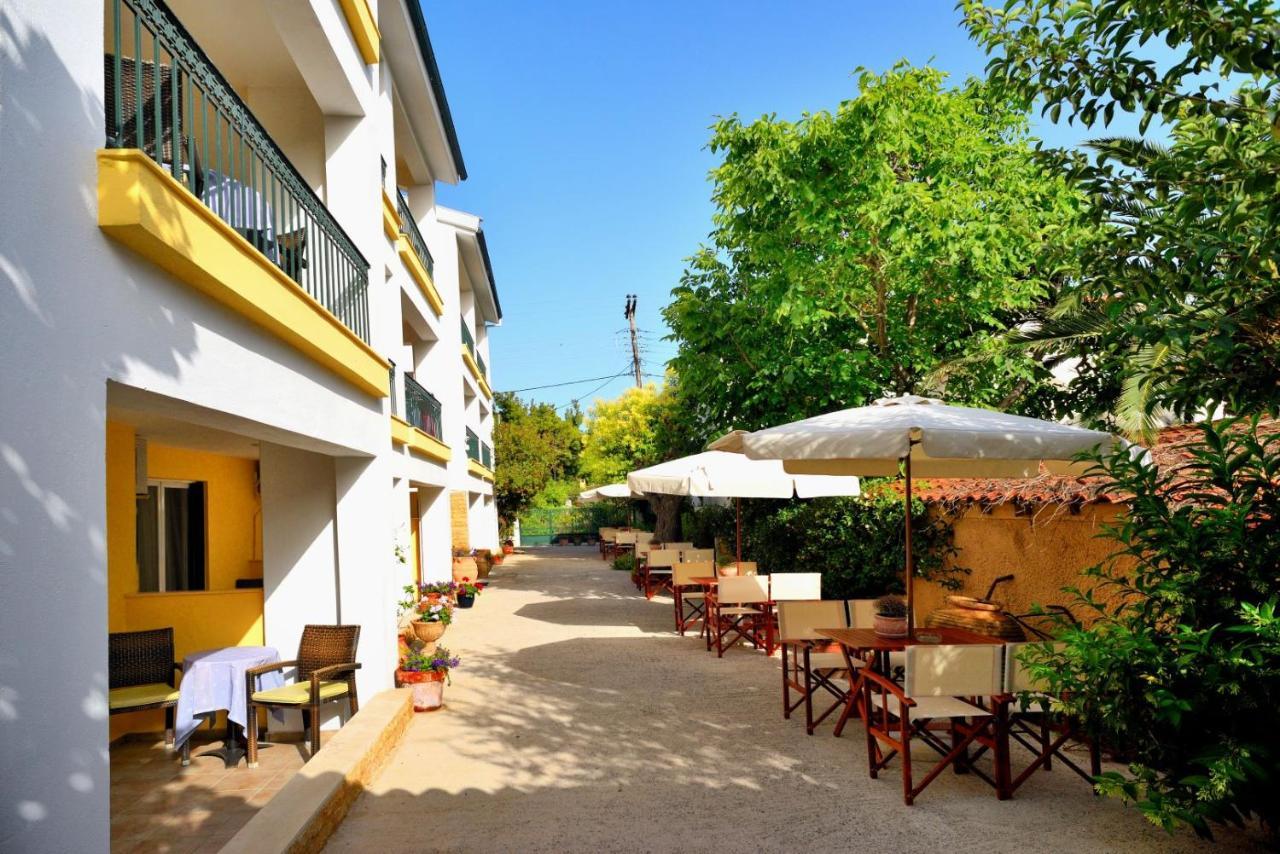 Studio Nikiti Beach 外观 照片