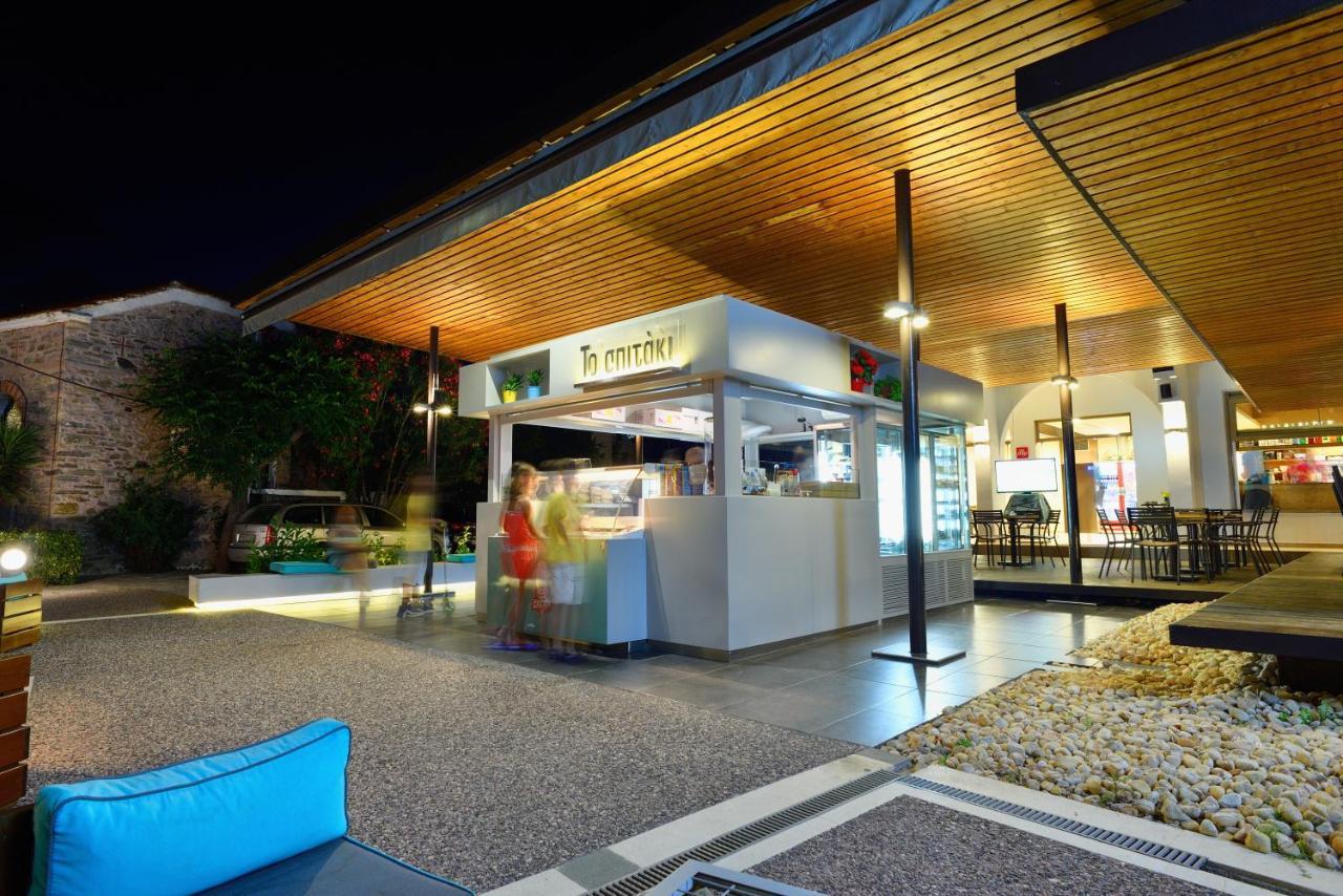Studio Nikiti Beach 外观 照片