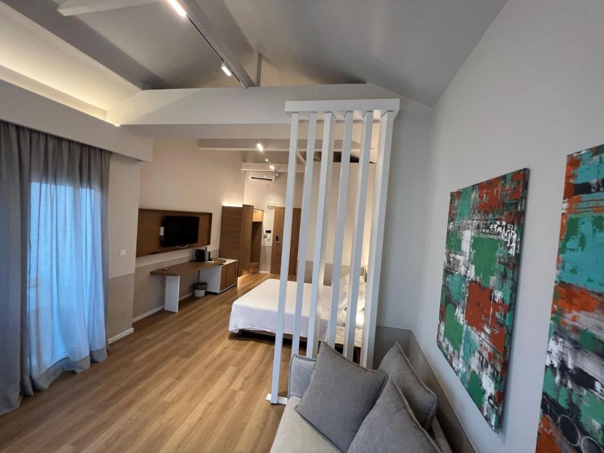 Studio Nikiti Beach 外观 照片