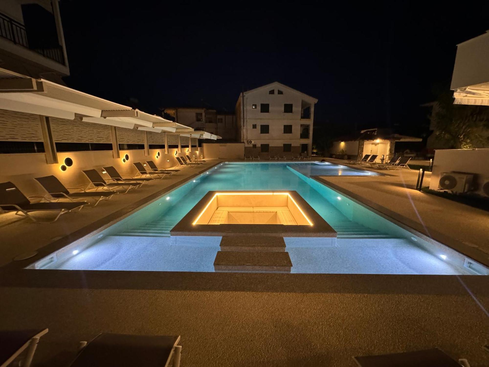 Studio Nikiti Beach 外观 照片