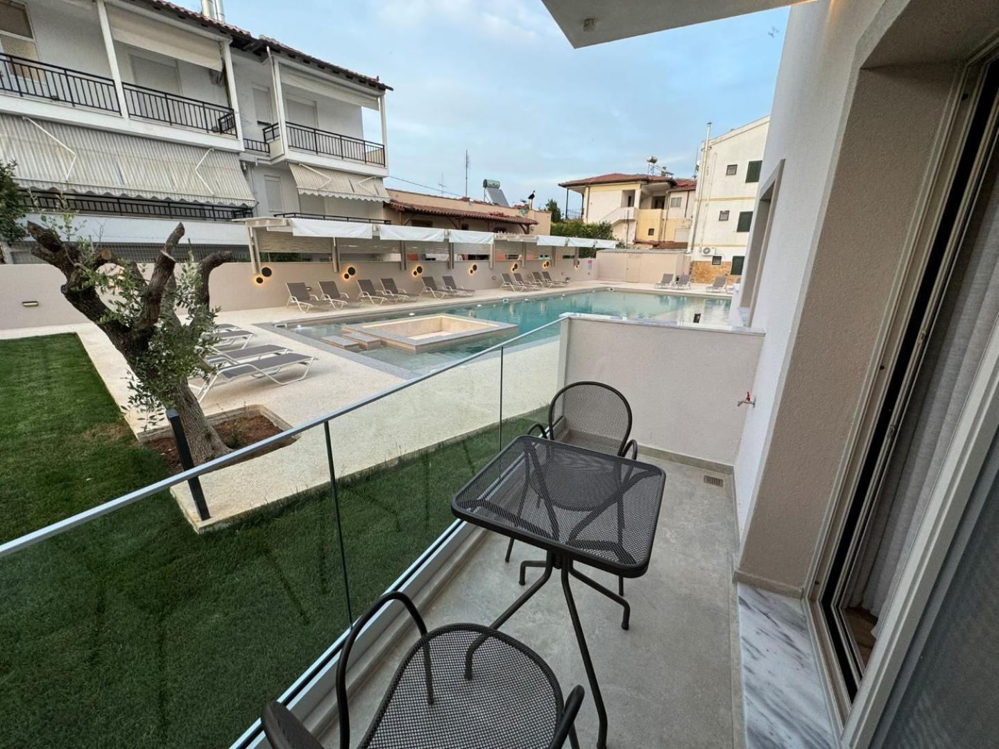 Studio Nikiti Beach 外观 照片