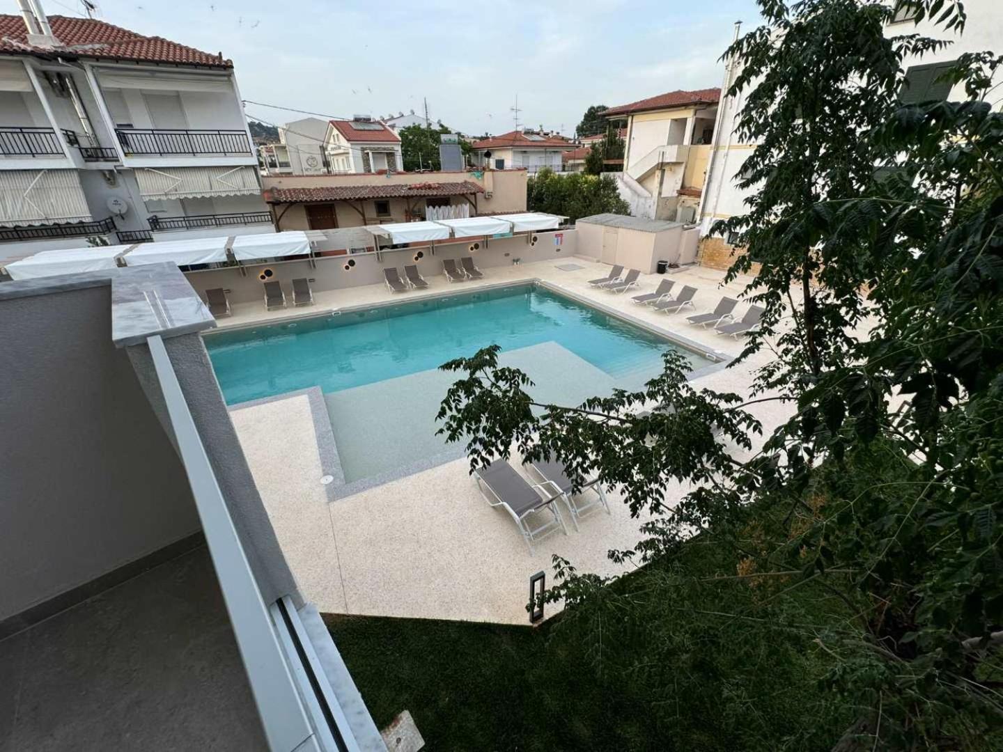 Studio Nikiti Beach 外观 照片